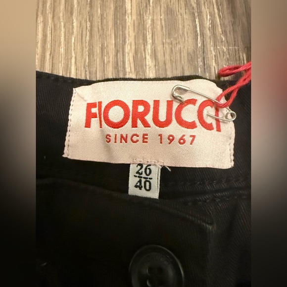 FIORUCCI Cotton Shorts in Black With Belt Buckle Size IT 40 Us Size 26 Waist - Picture 3 of 5